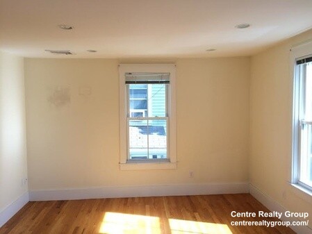 15 Beech St, Nonantum