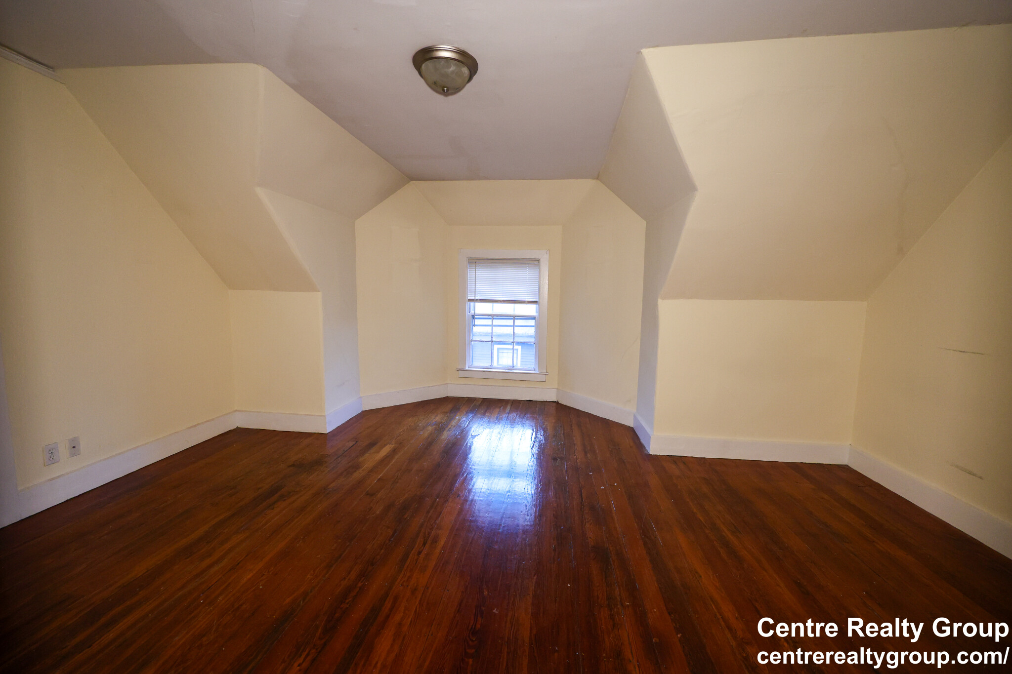 12 Braemore, Brighton