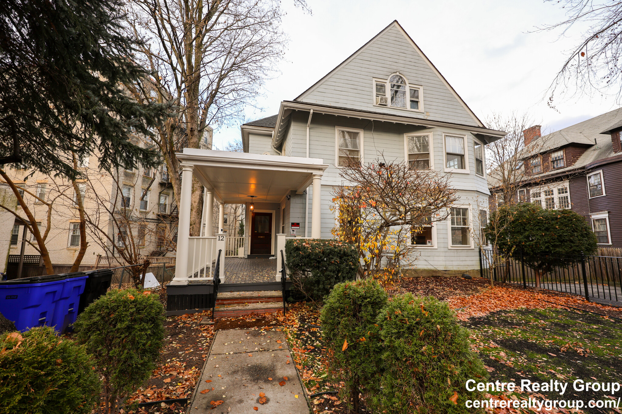 12 Braemore, Brighton