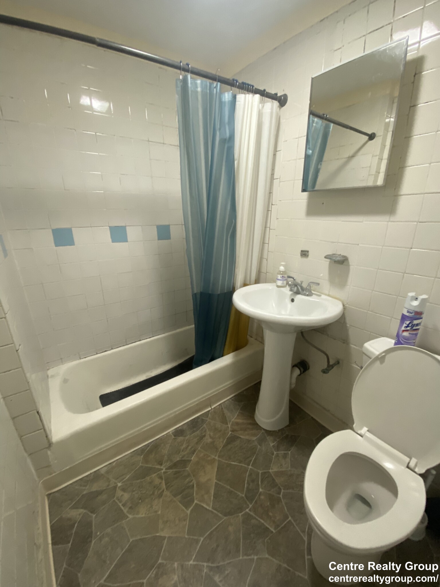 4049 Washington St, Roslindale