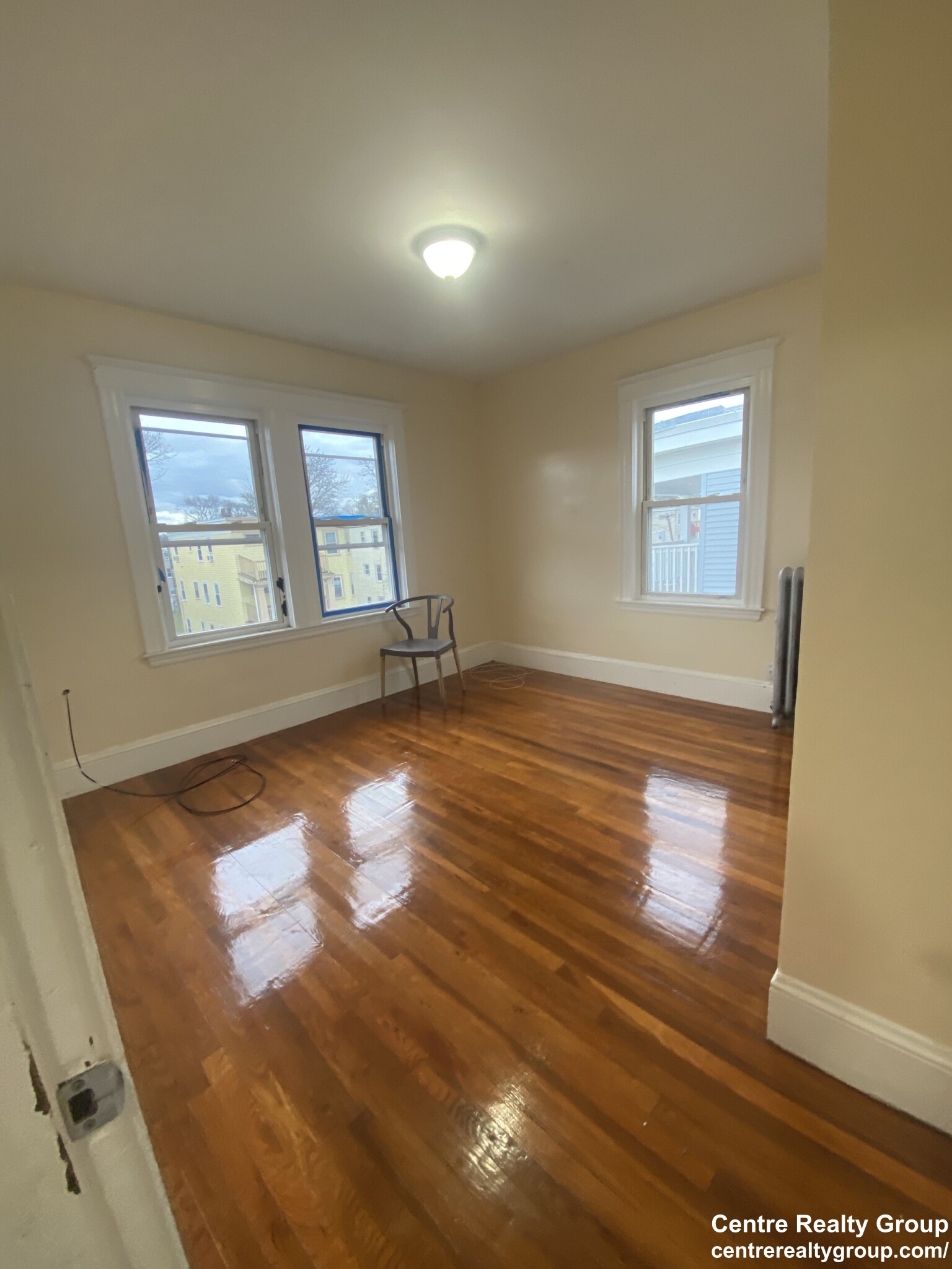 4049 Washington St, Roslindale