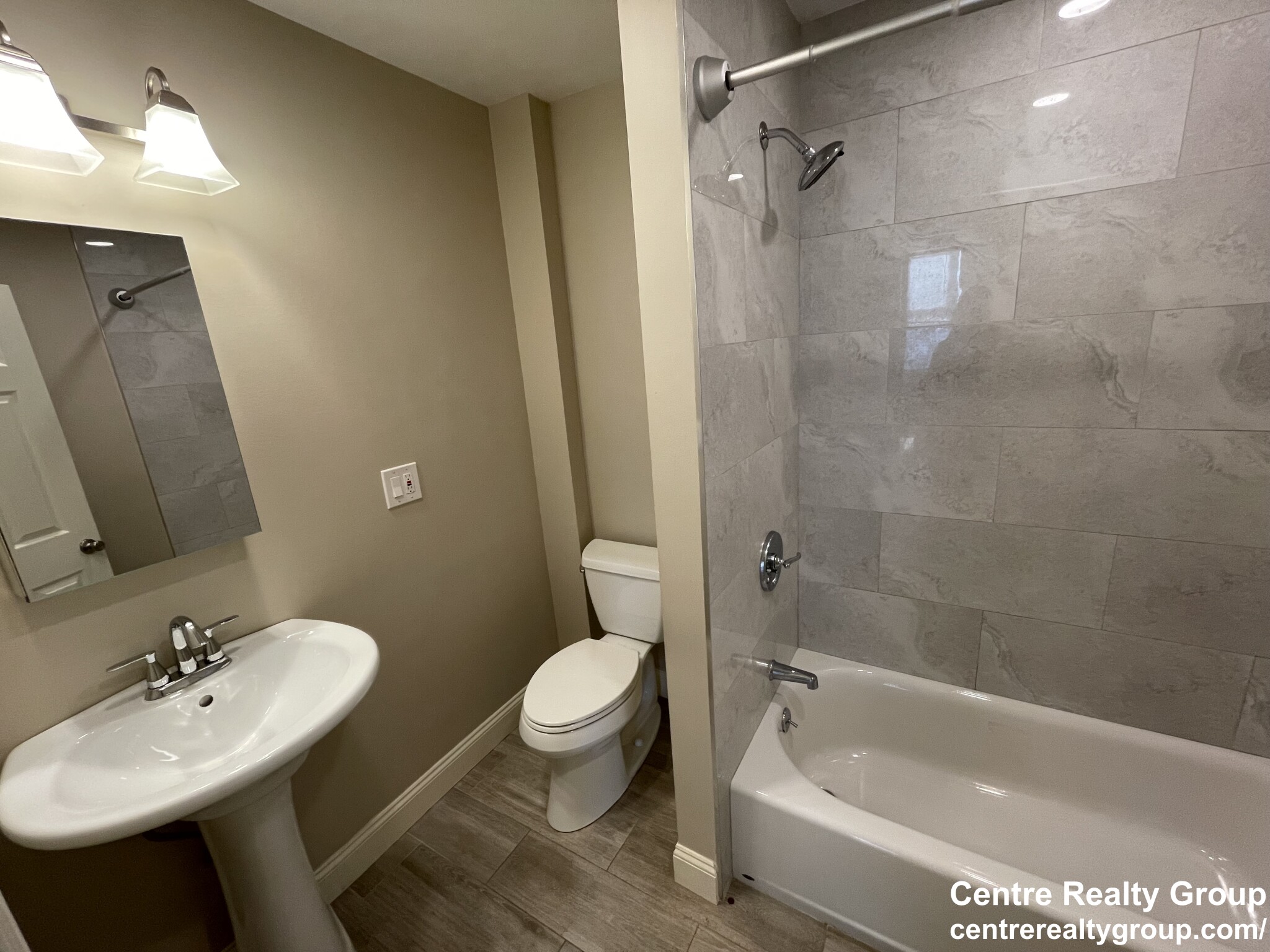 1041 Dorchester Ave, Dorchester