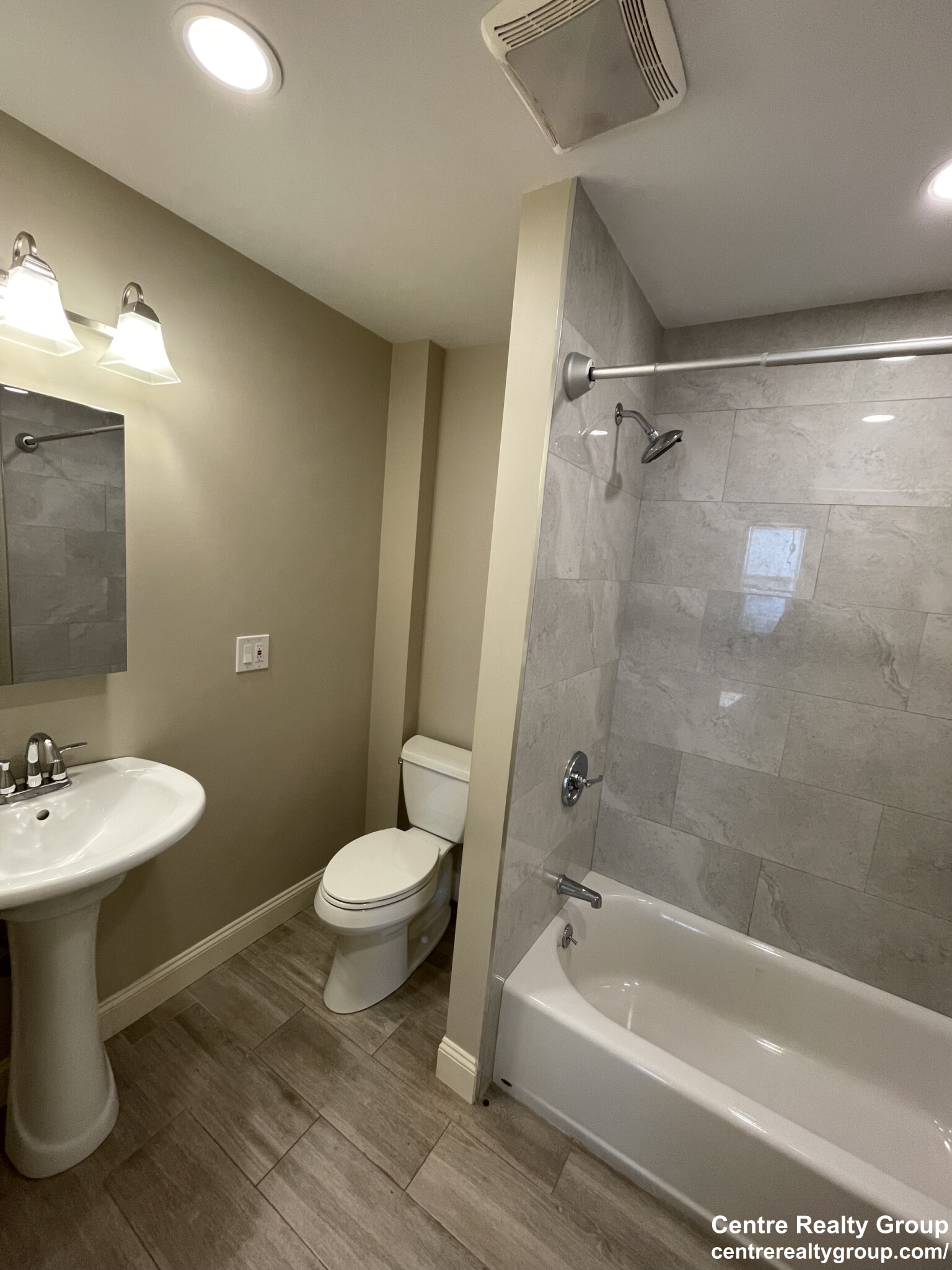 1041 Dorchester Ave, Dorchester