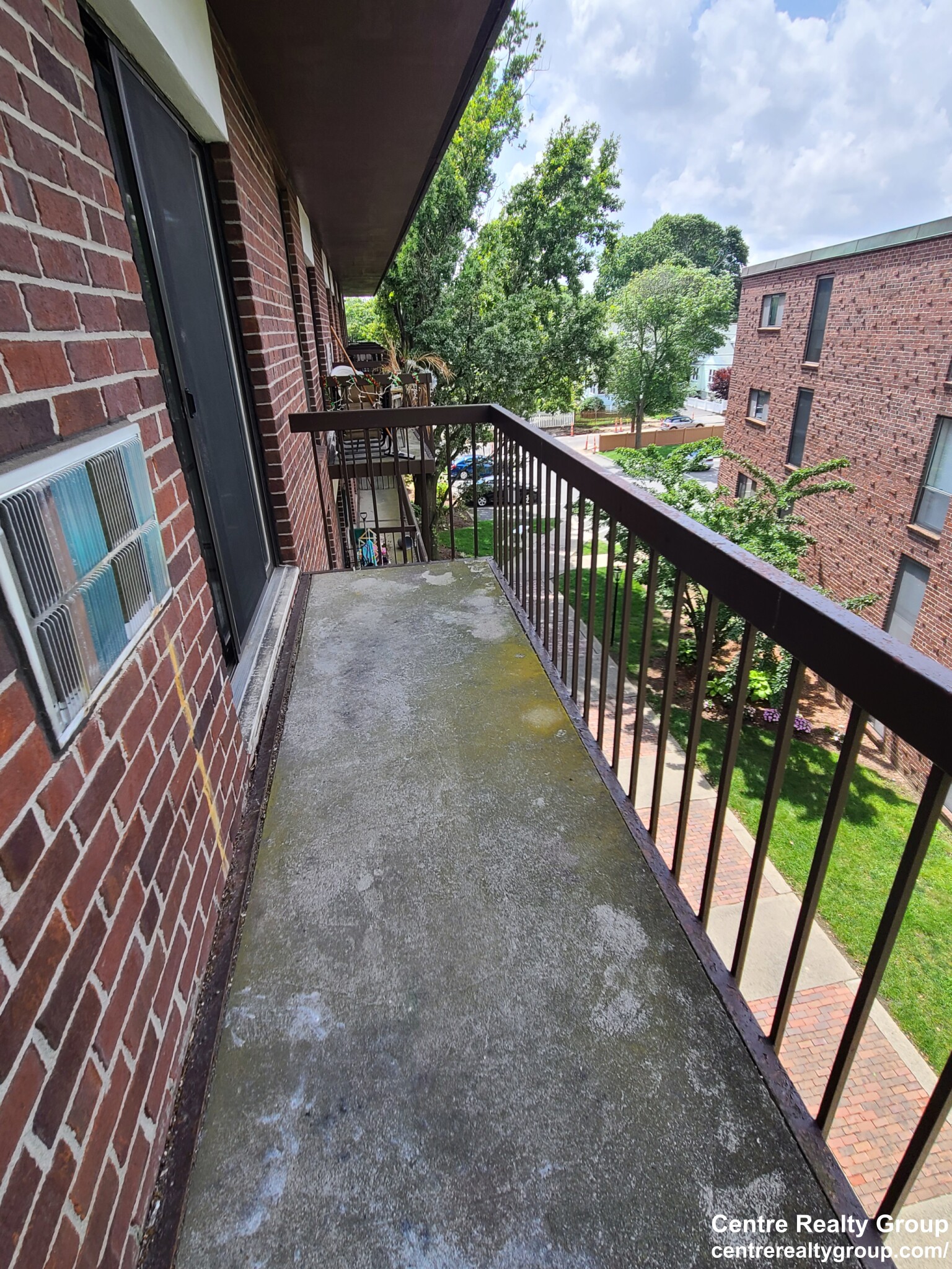 1 Canton Rd, North Quincy