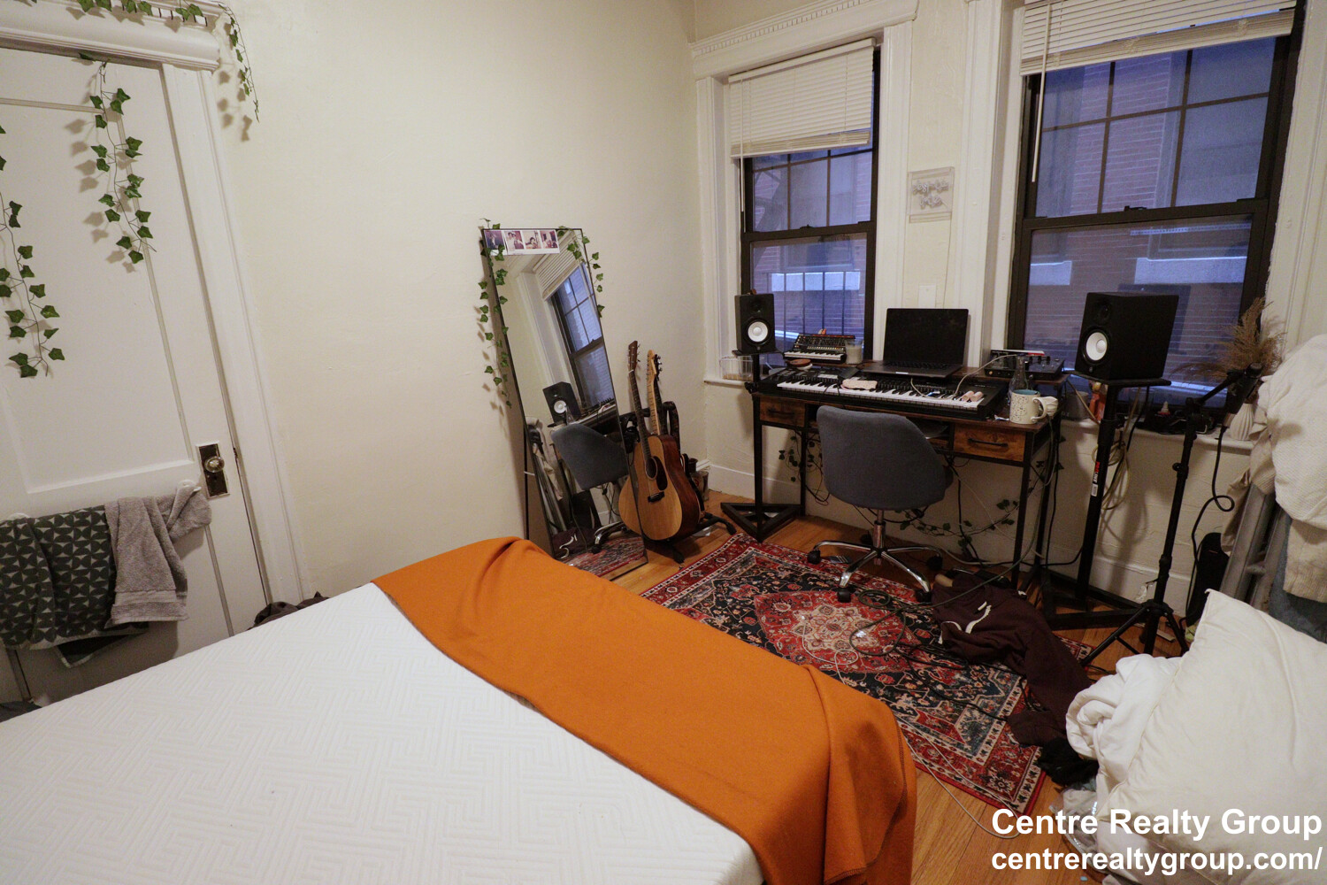 132 Hemenway St, Fenway