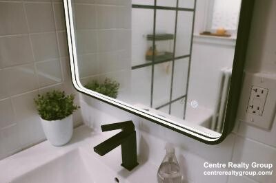 70 Saint Rose St, Jamaica Plain