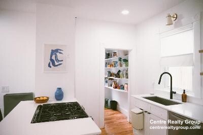 70 Saint Rose St, Jamaica Plain