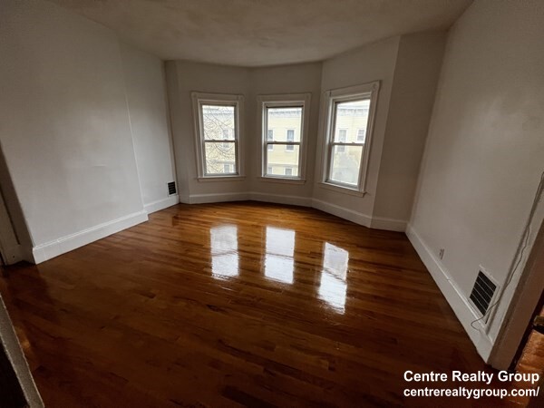 Photos of apartment on Plainfield St.,Boston MA 02130
