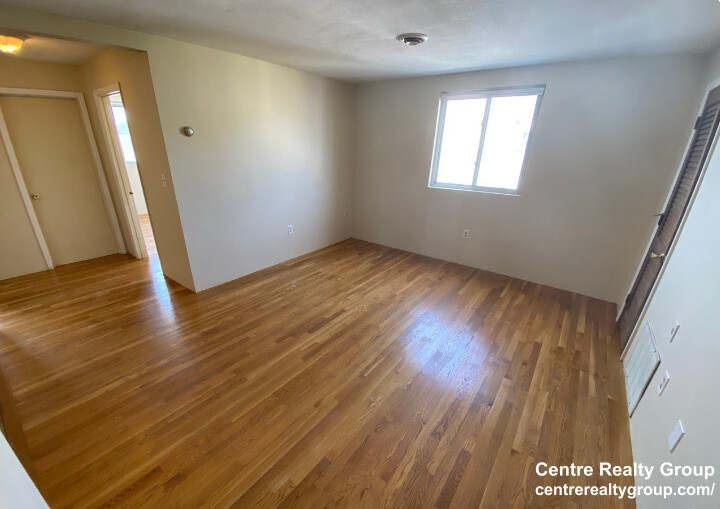 385 Dorchester St, South Boston