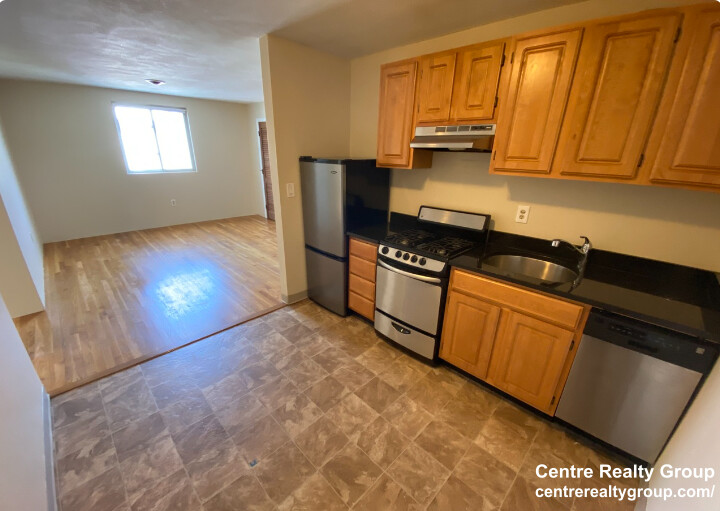 385 Dorchester St, South Boston