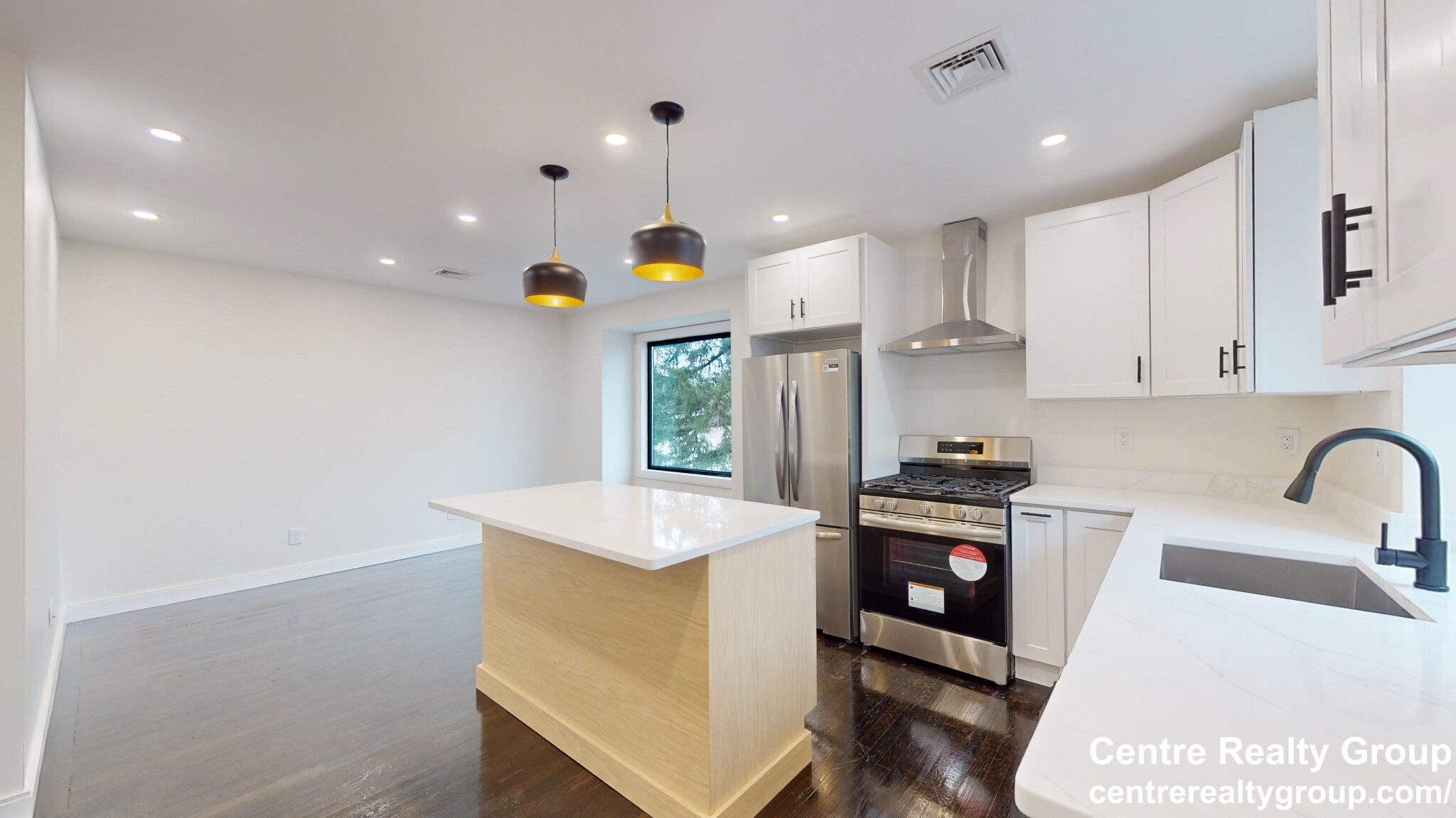 13 Clark Ave, Chelsea