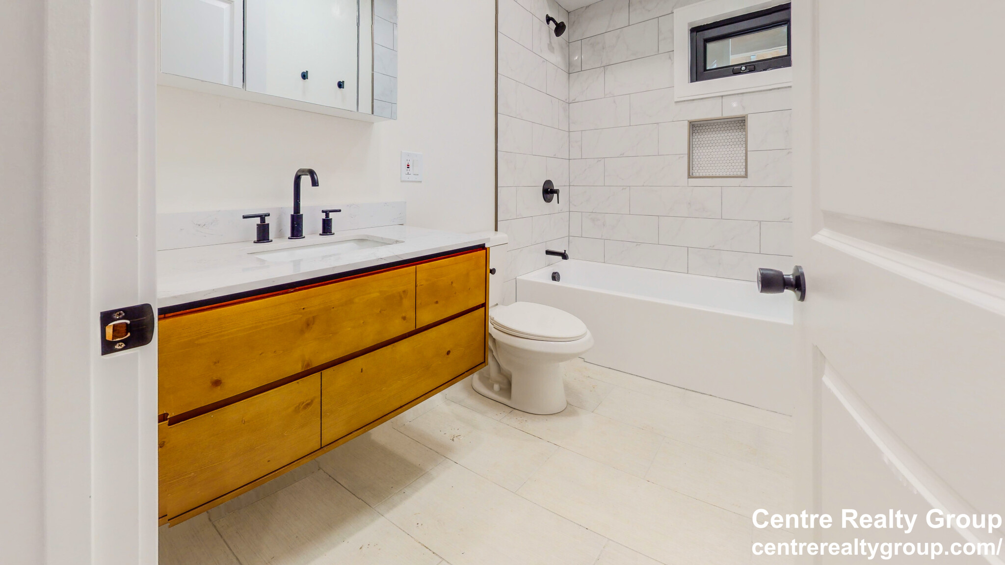 13 Clark Ave, Chelsea