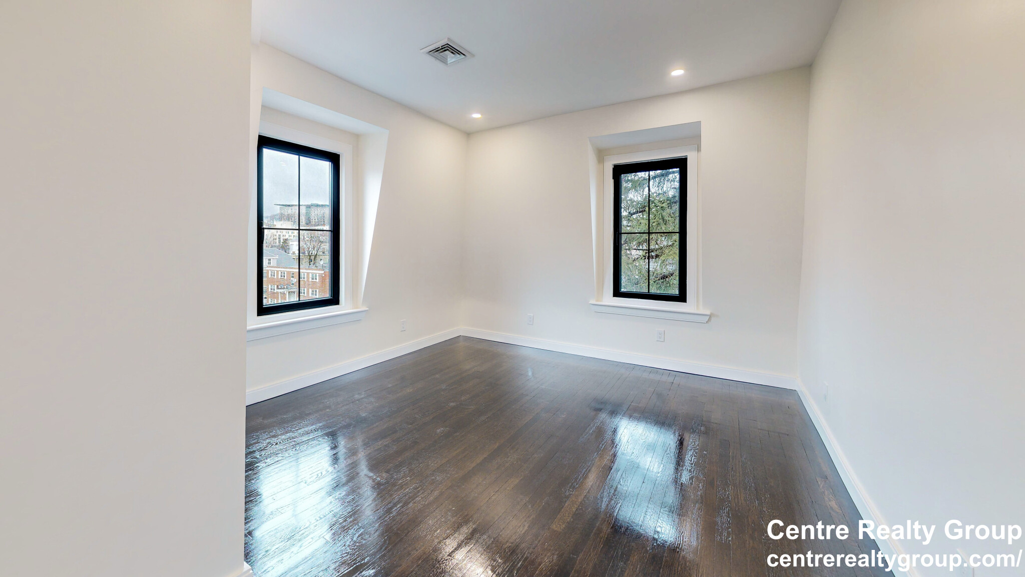 13 Clark Ave, Chelsea