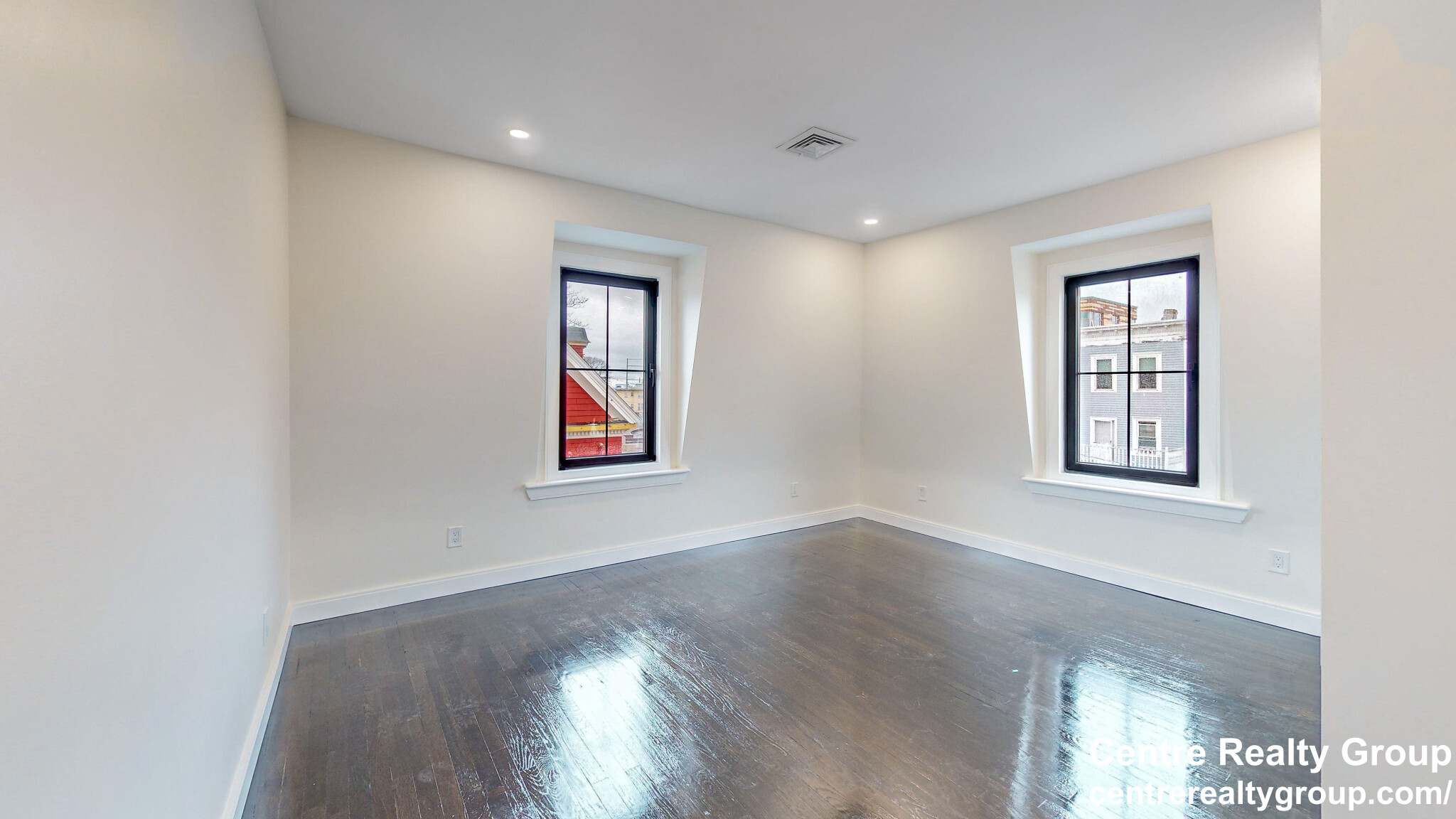 13 Clark Ave, Chelsea