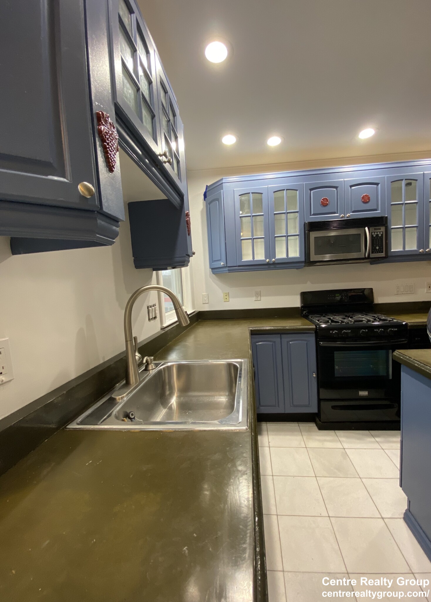 Photos of apartment on Hyde Park Ave.,Boston MA 02130