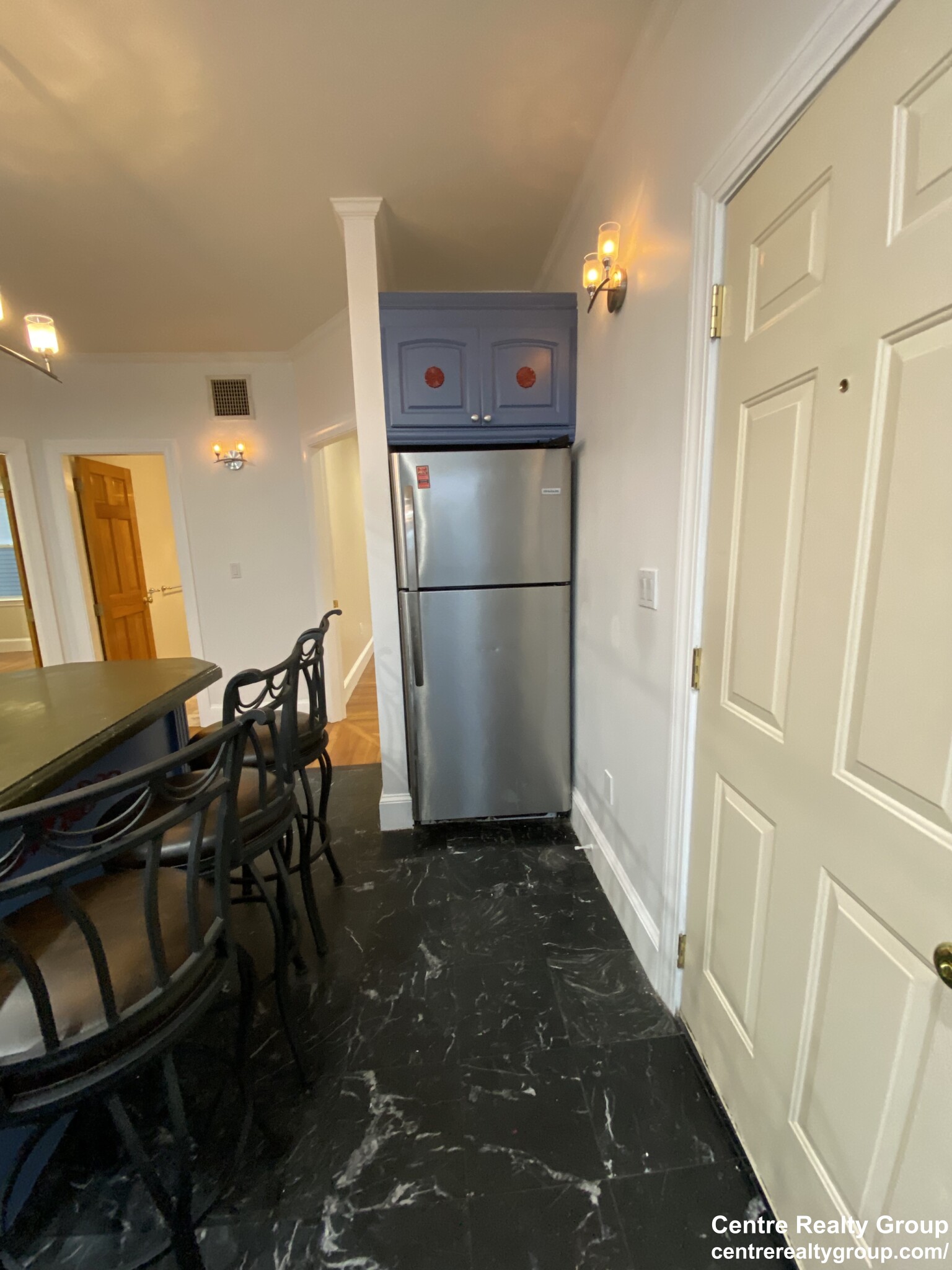200 Hyde Park Ave. — Jamaica Plain