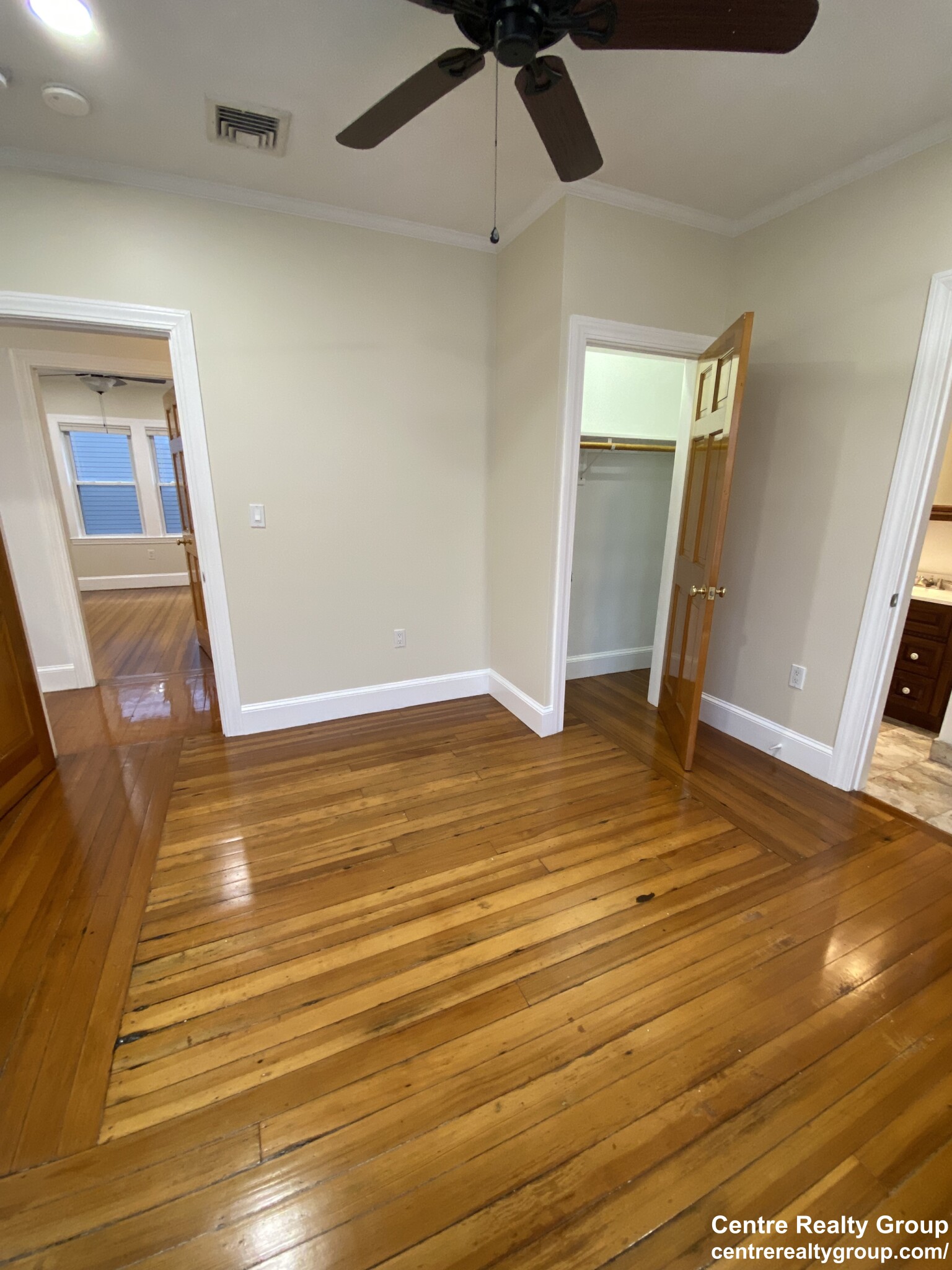 200 Hyde Park Ave. — Jamaica Plain