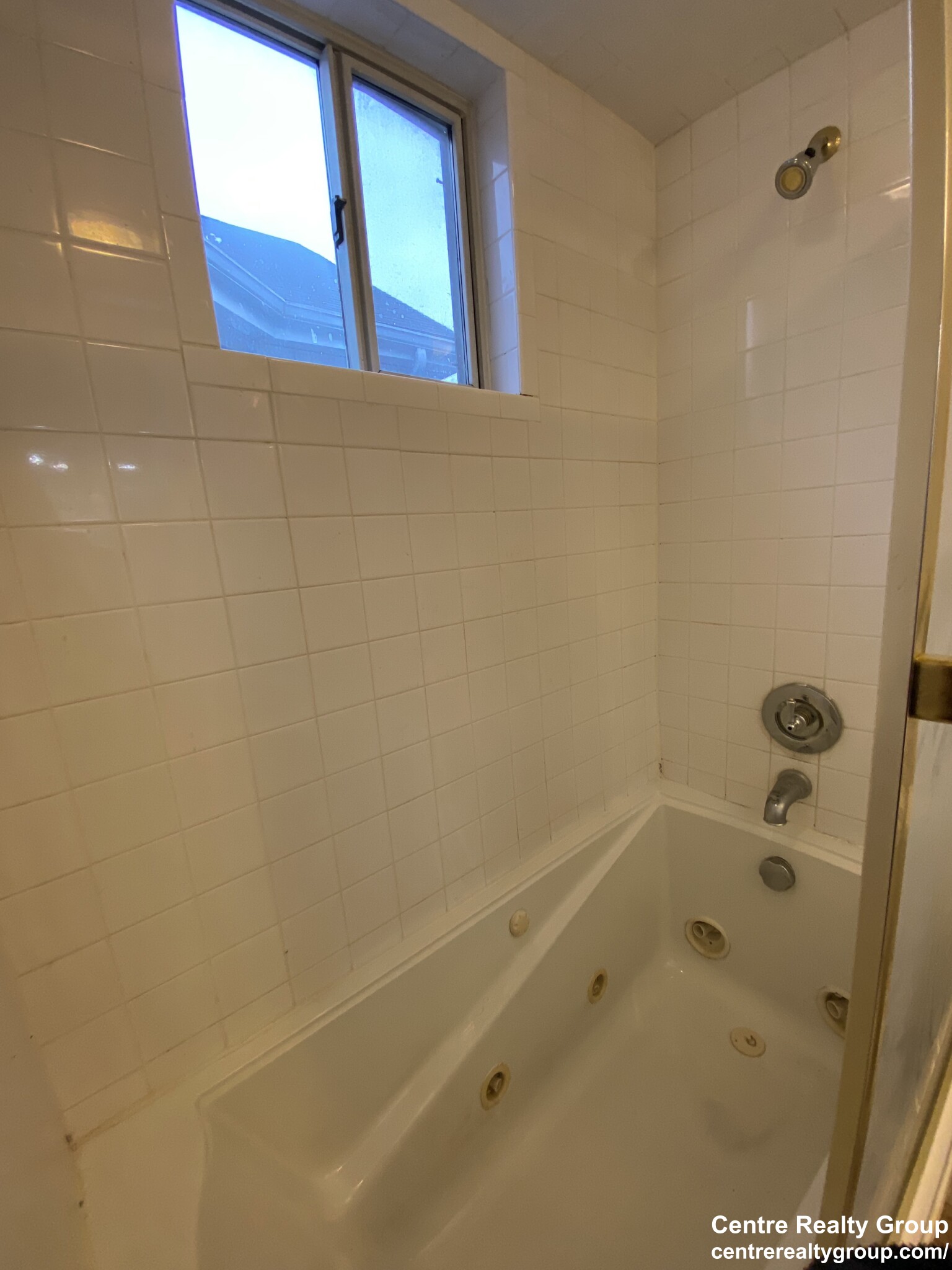 200 Hyde Park Ave. — Jamaica Plain
