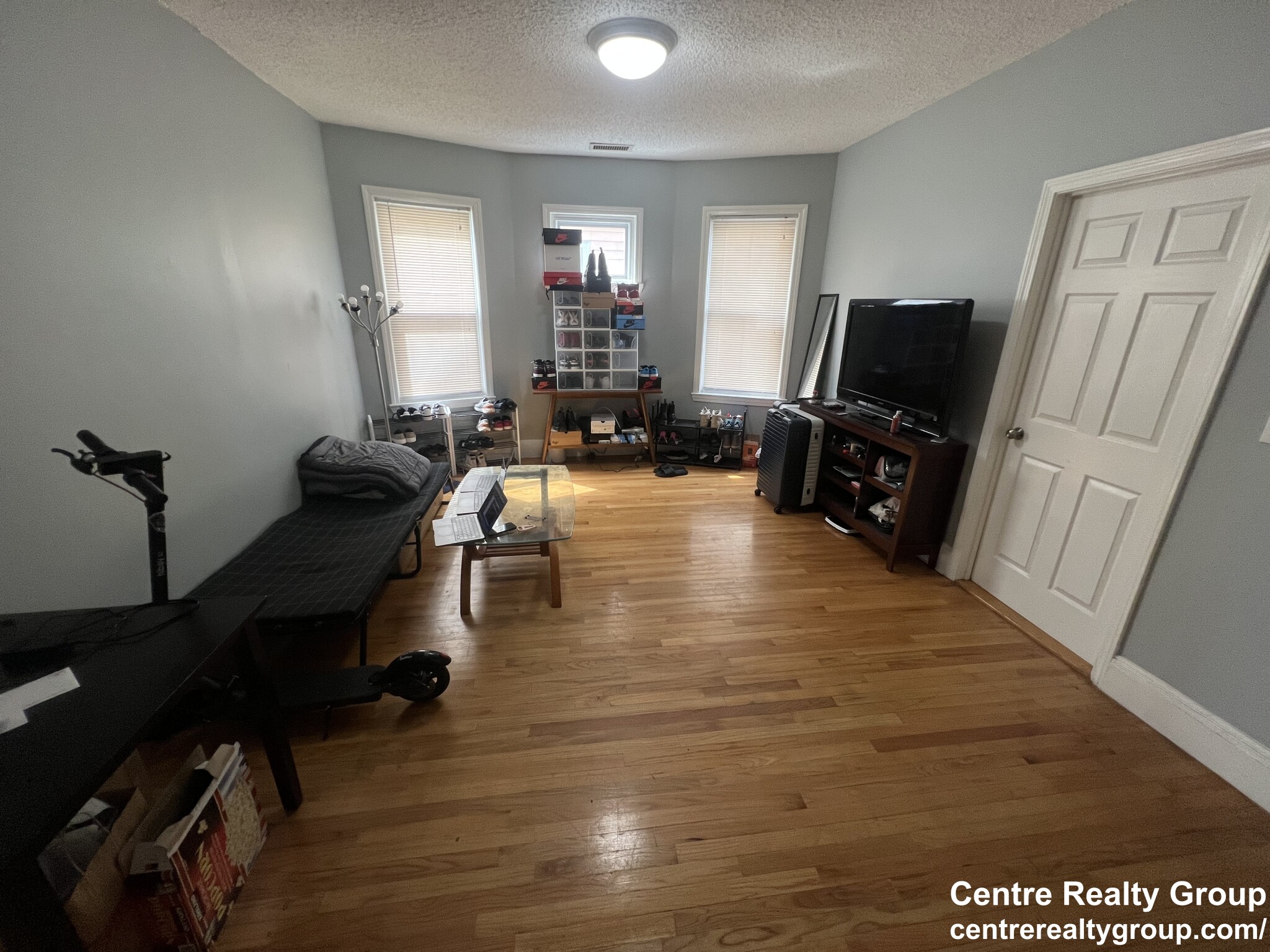 9 Harvard Ter, Allston