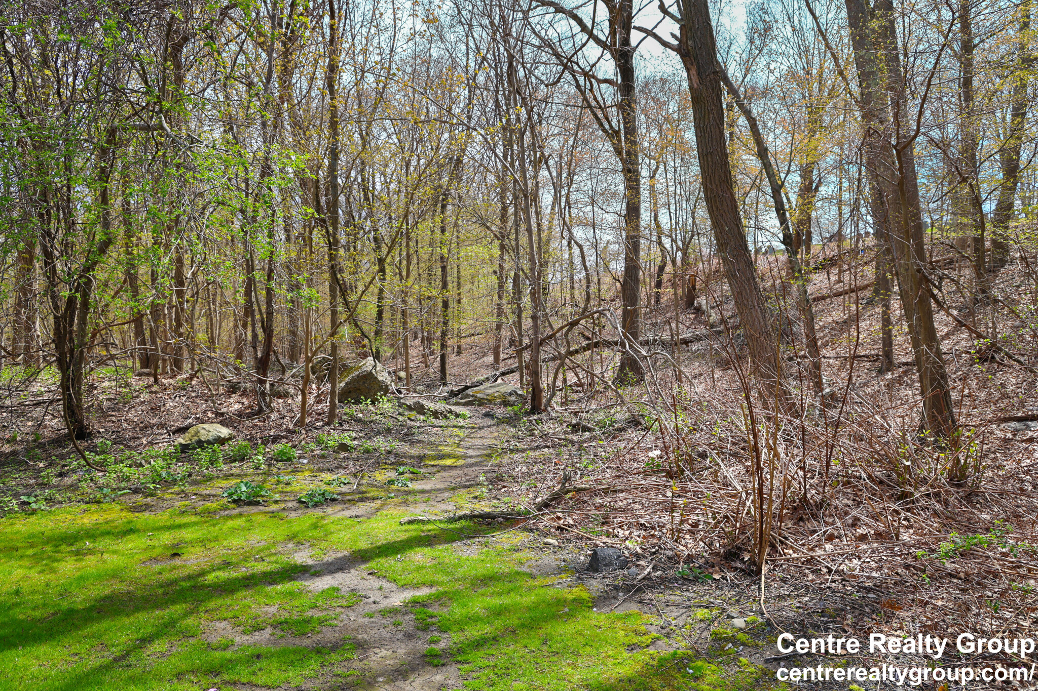 33 Westgate Rd, Chestnut Hill