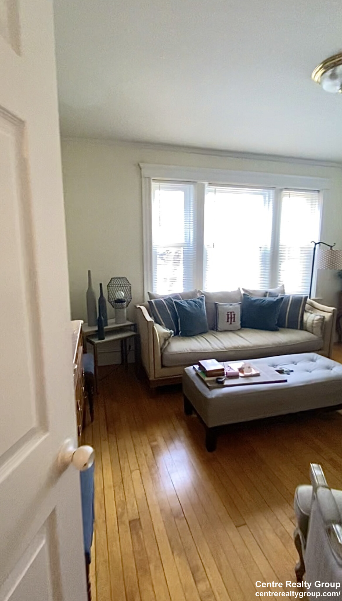 14 Centre St, Mid-Cambridge