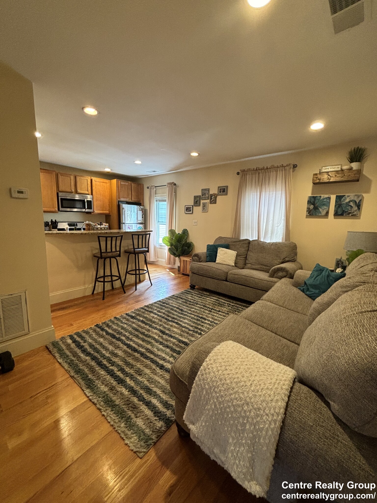 19 Chestnut Hill Ave, Brighton