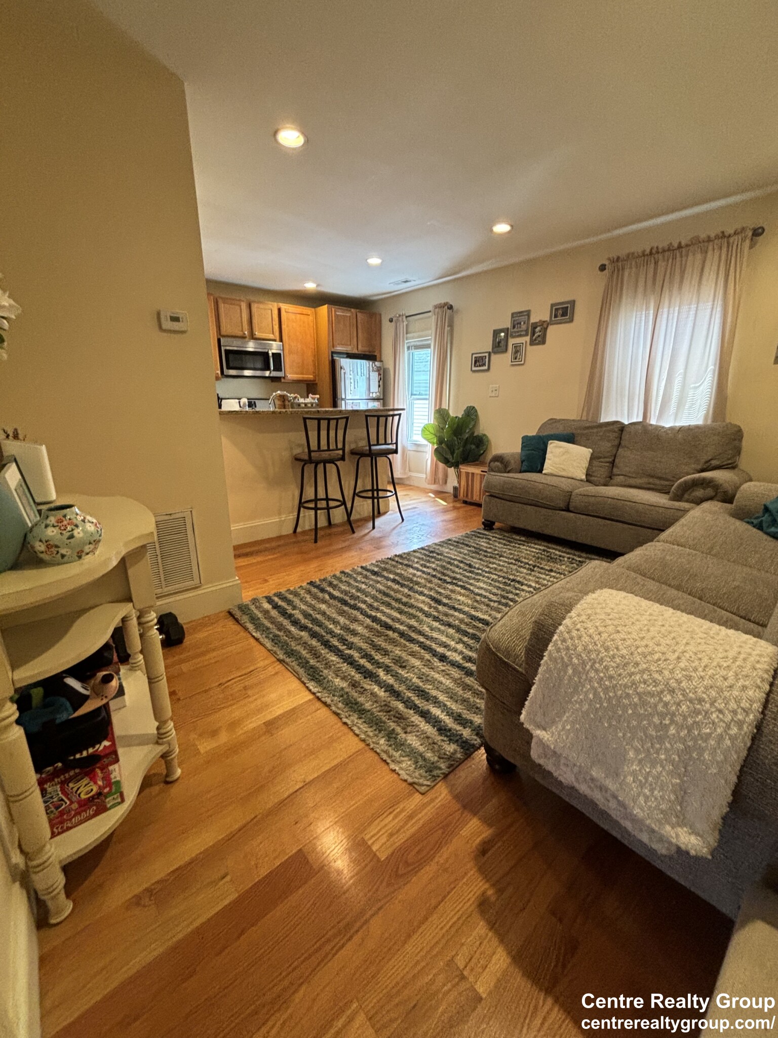 19 Chestnut Hill Ave, Brighton