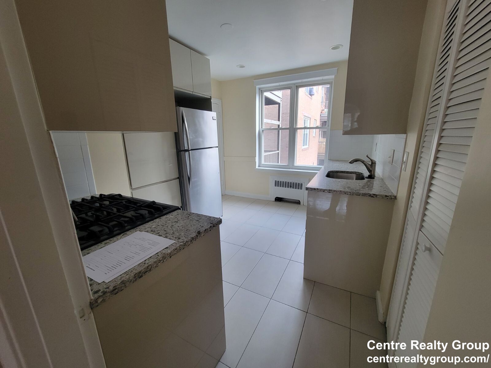 76 Strathmore Rd, Brighton