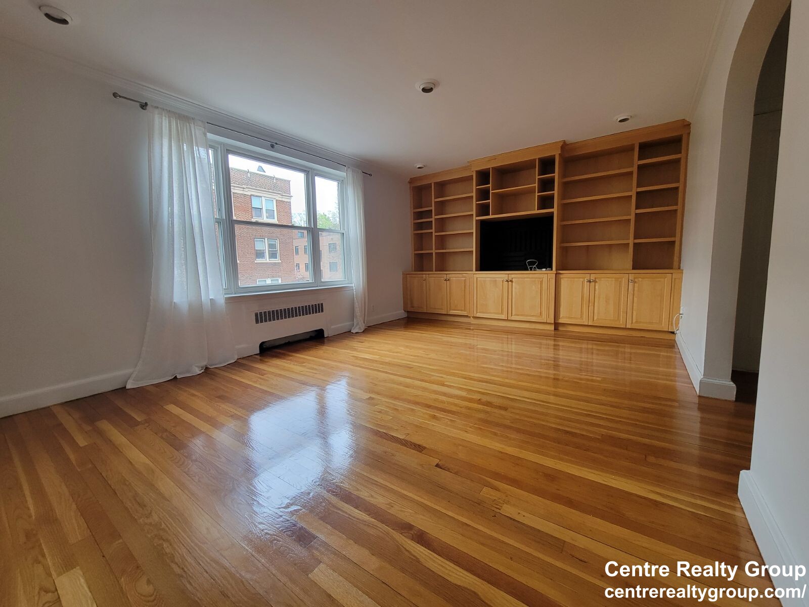 76 Strathmore Rd, Brighton