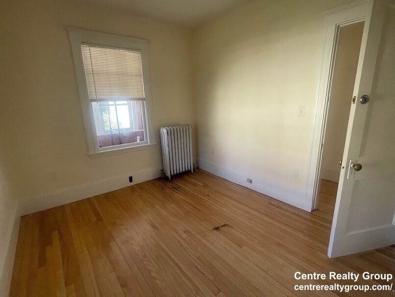 41 Hunnewell Ave, Brighton