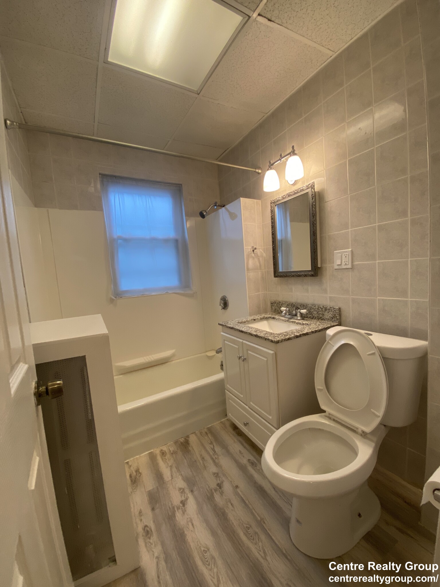 586 Lagrange St, West Roxbury