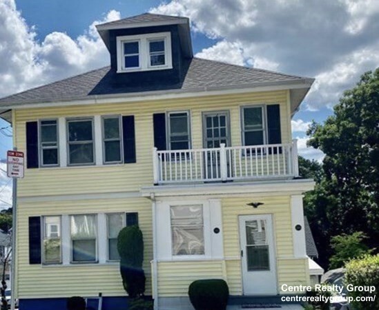 586 Lagrange St, West Roxbury