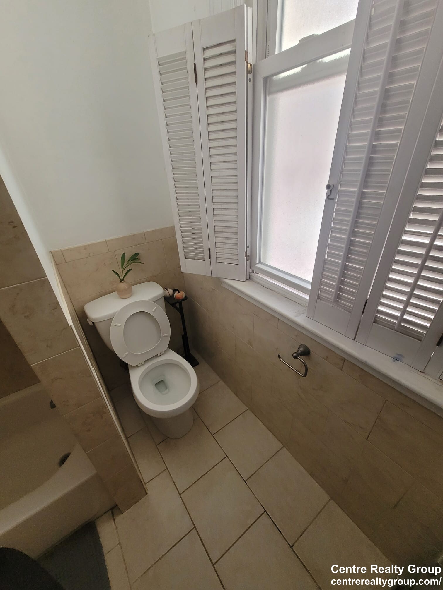 148 Strathmore Rd, Brighton