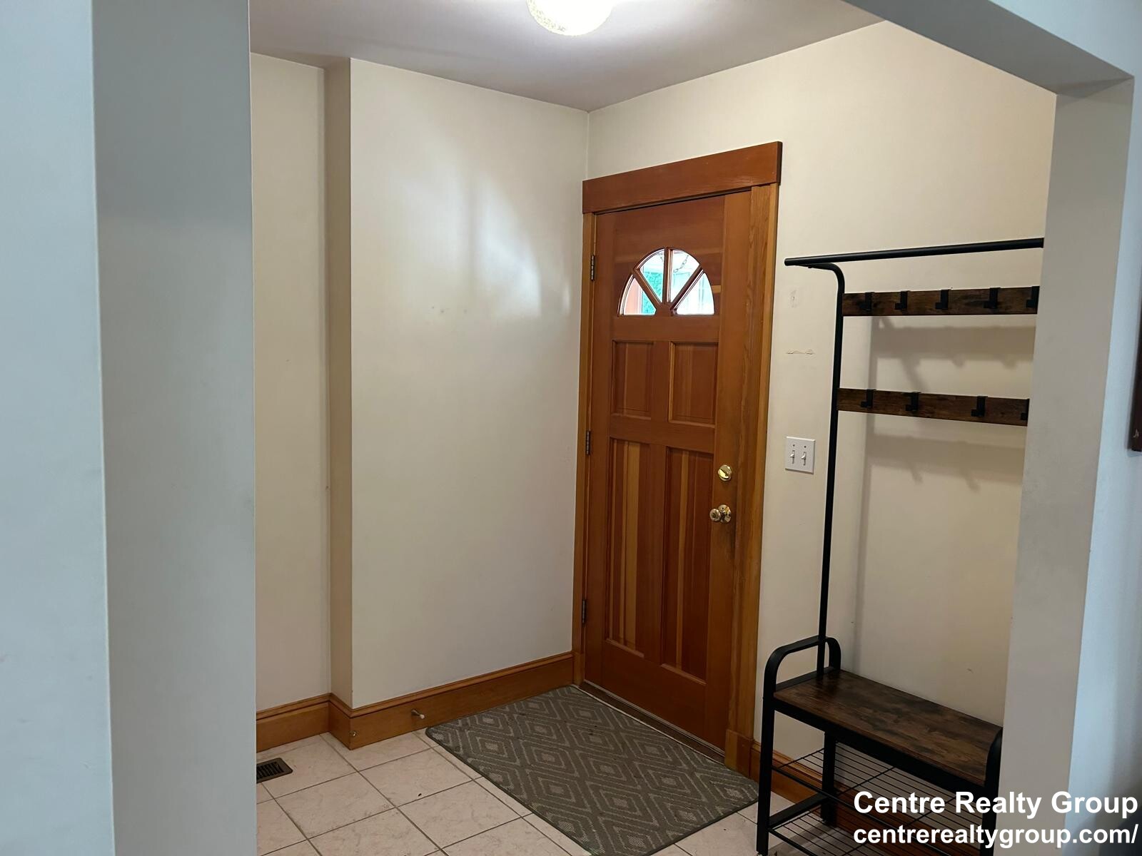 52 California St, Watertown