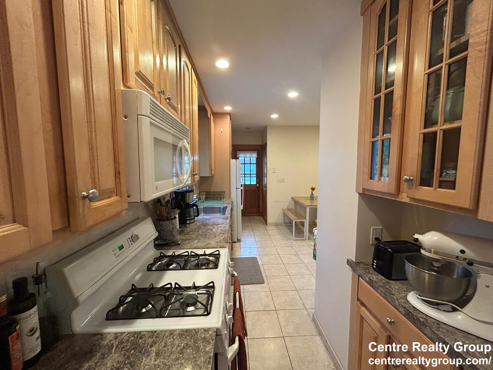 52 California St, Watertown