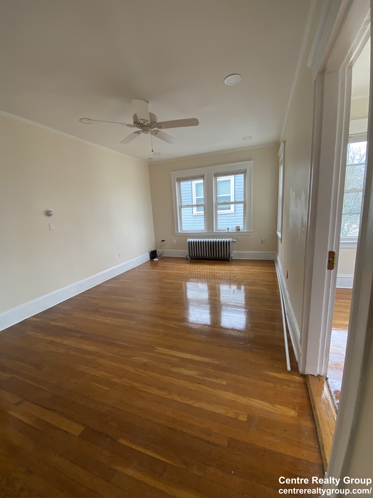 4442 Washington St, Roslindale