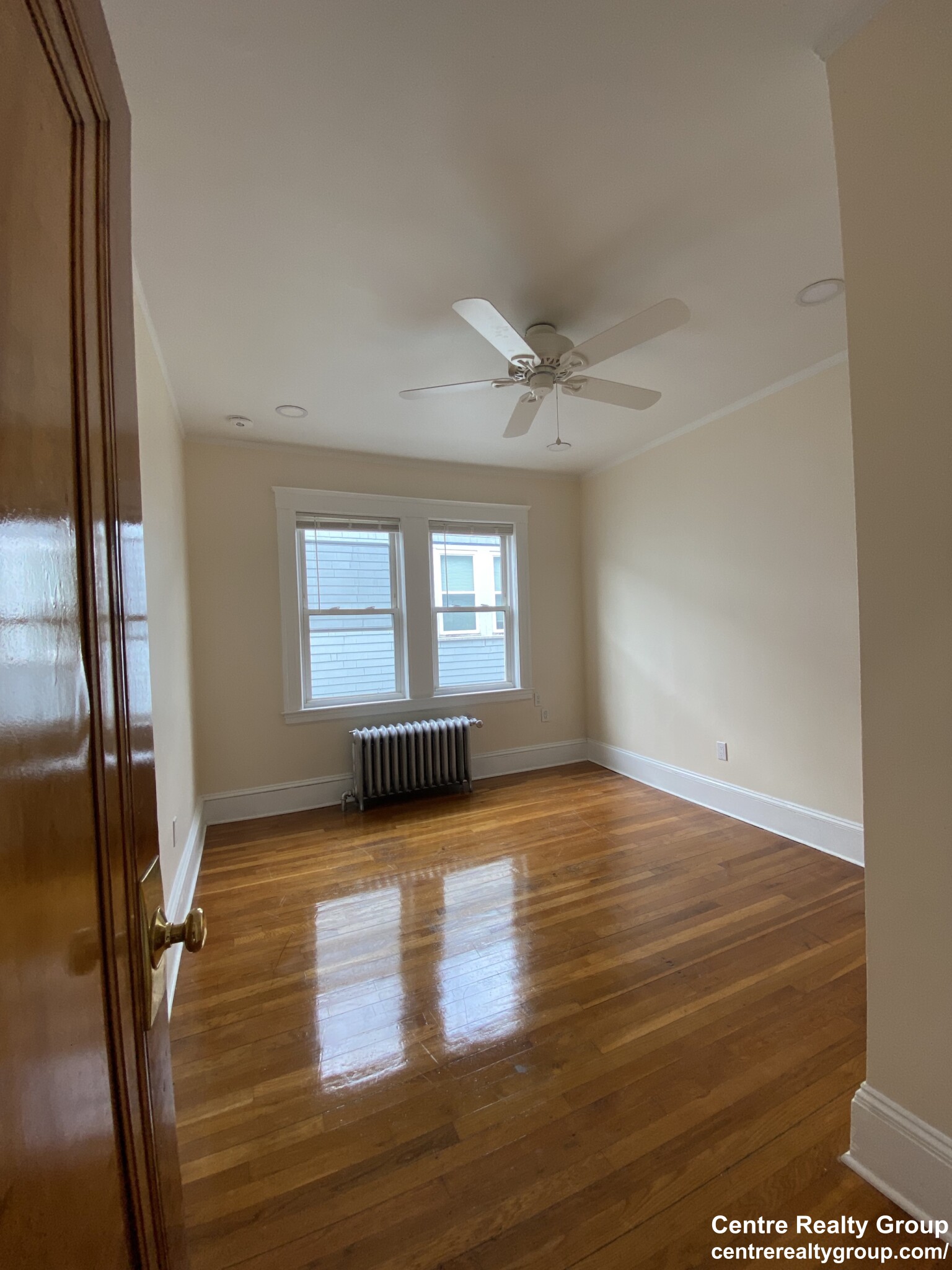 4442 Washington St, Roslindale