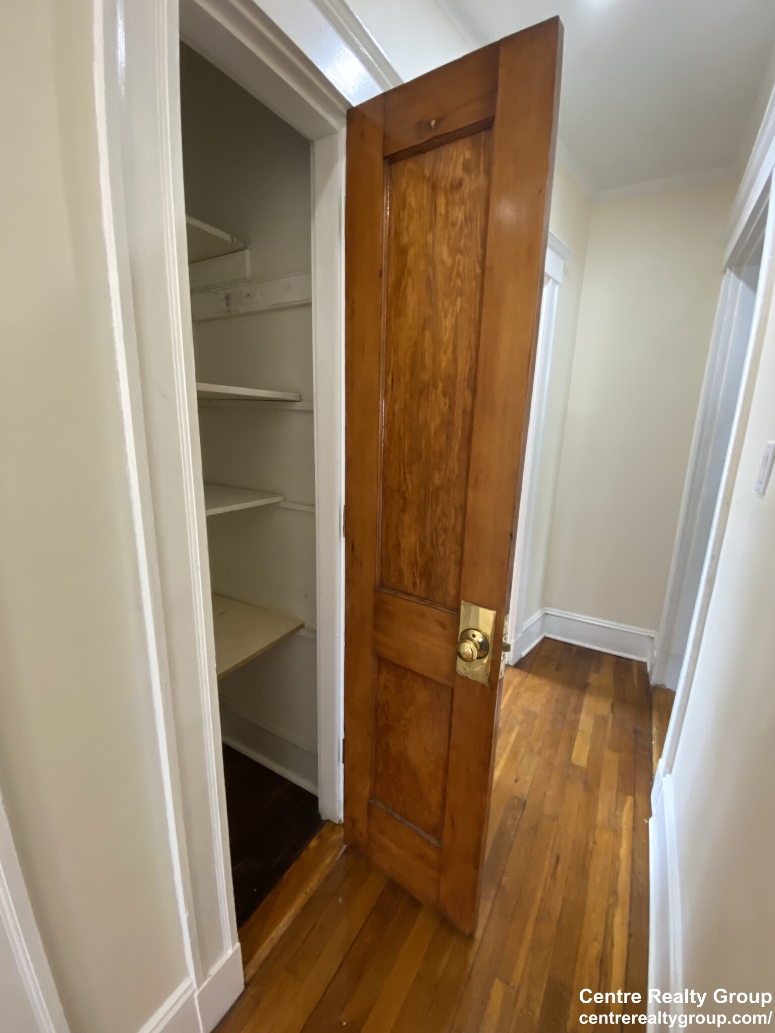 4442 Washington St, Roslindale