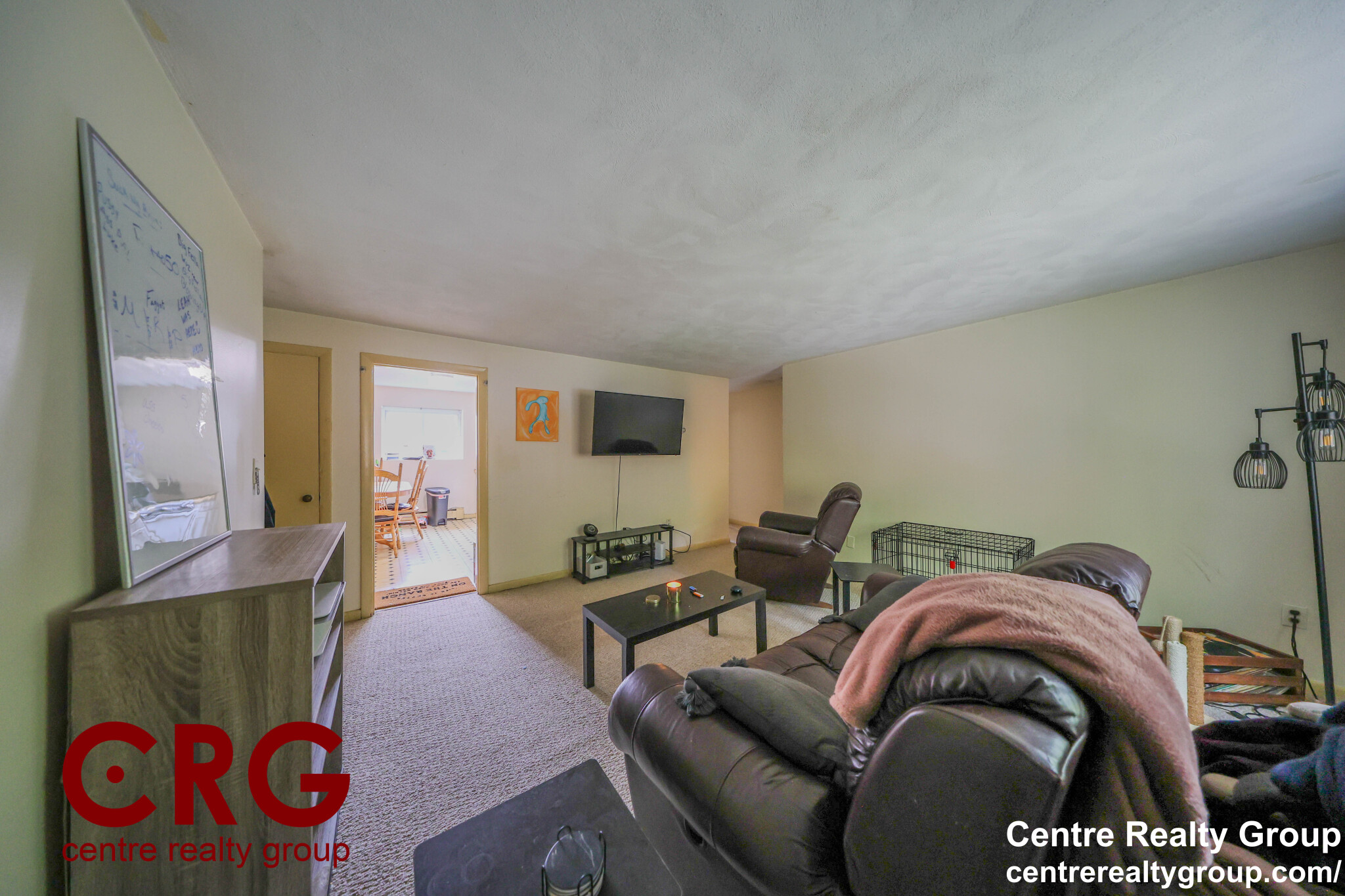 66 Bryon Rd, Chestnut Hill