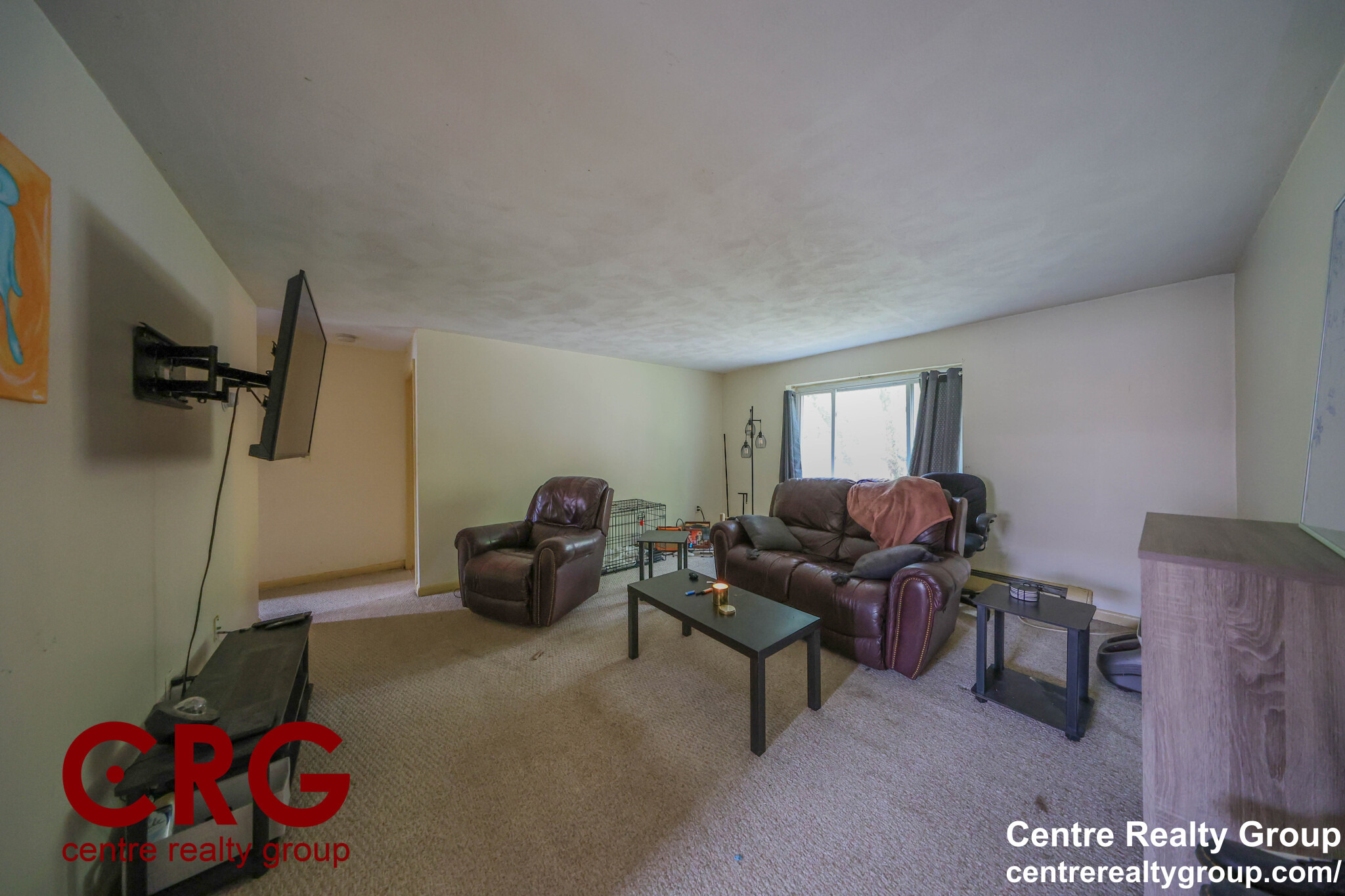 66 Bryon Rd, Chestnut Hill