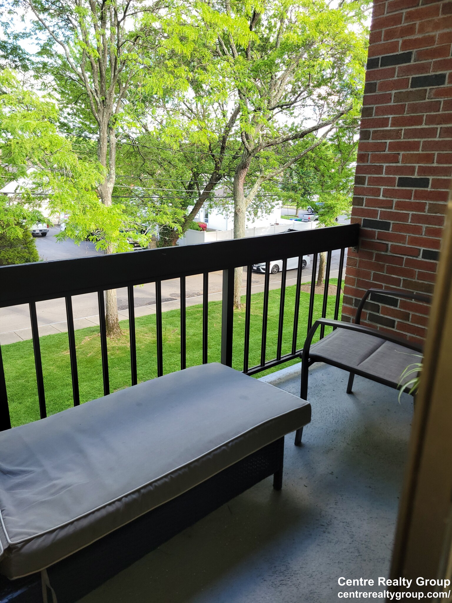 55 Farwell St, Newtonville