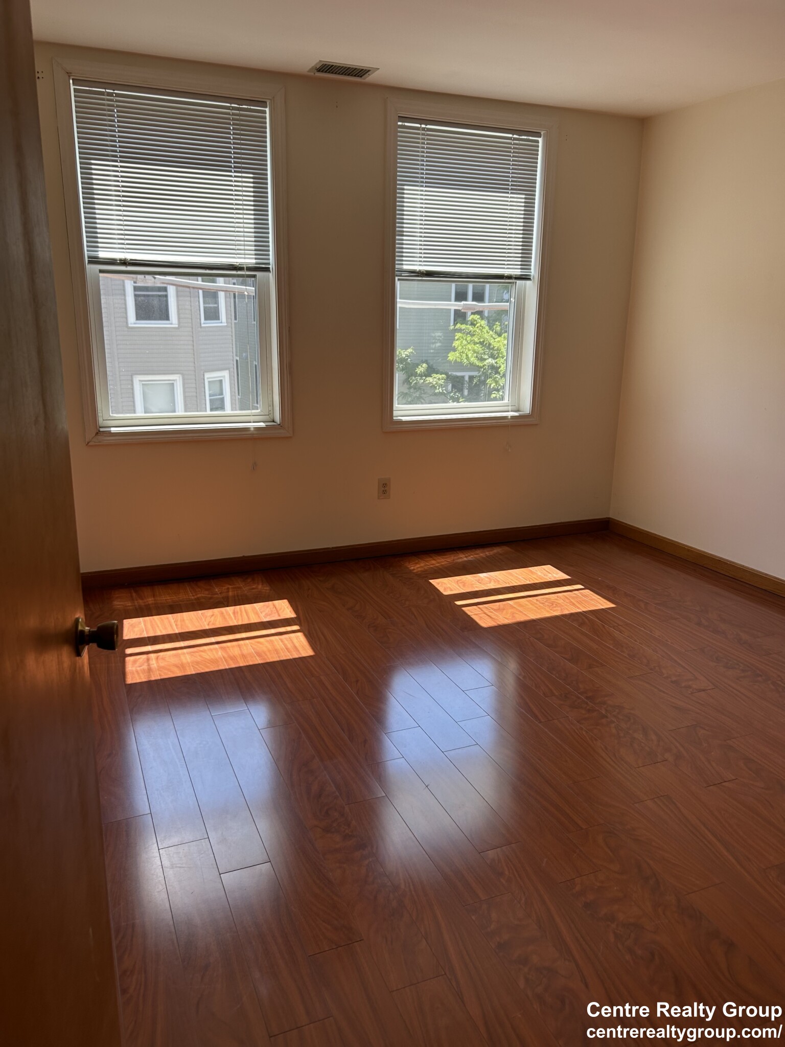 154 Cedar St, Davis Square