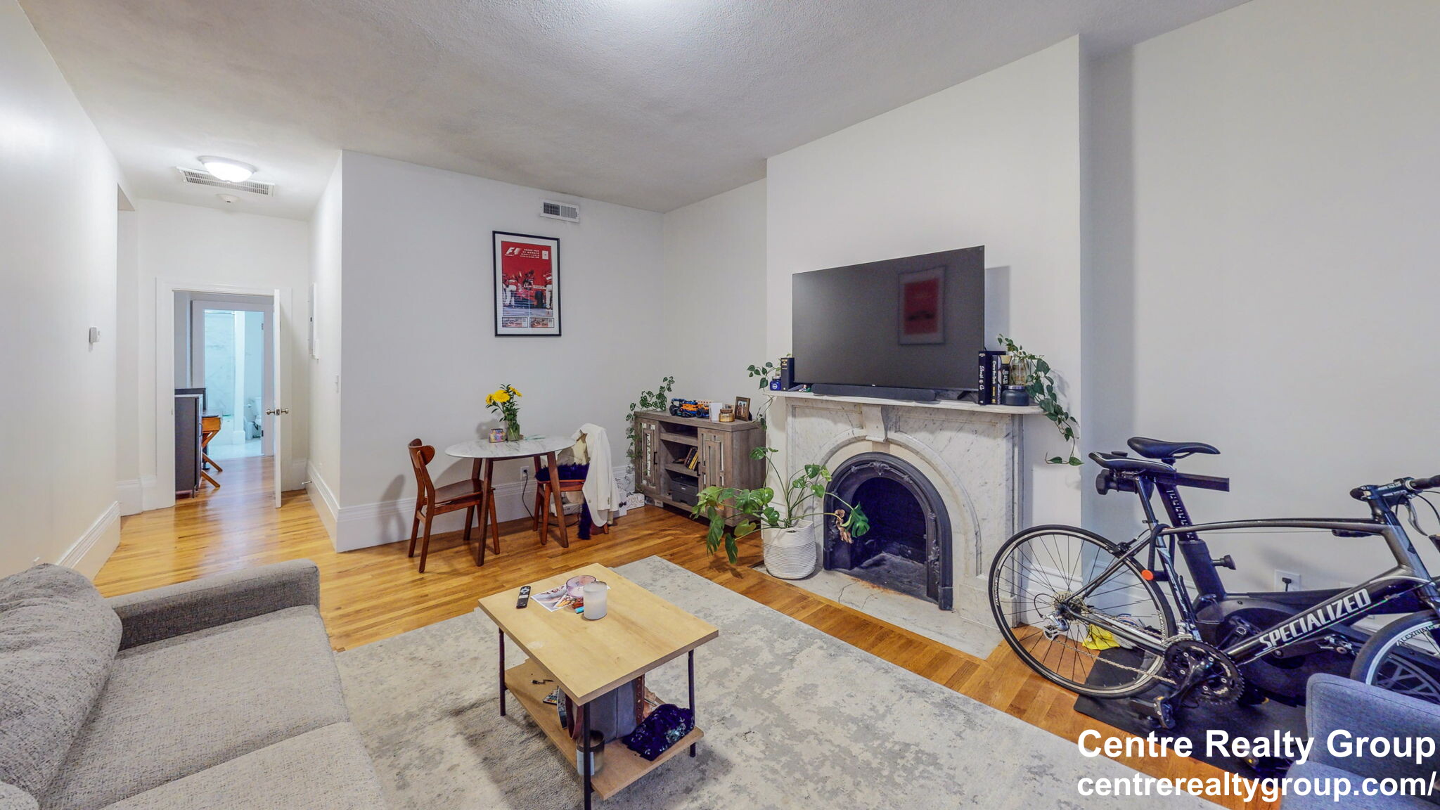 62 West Cedar St, Beacon Hill