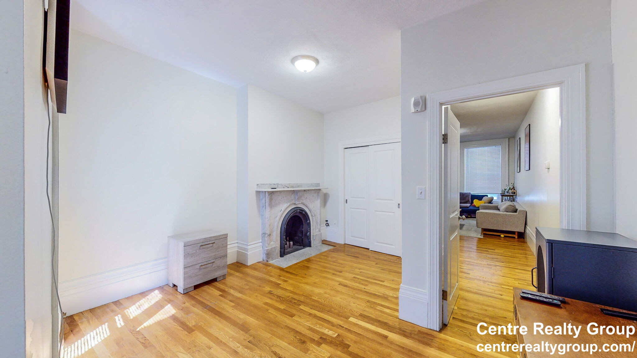 62 West Cedar St, Beacon Hill