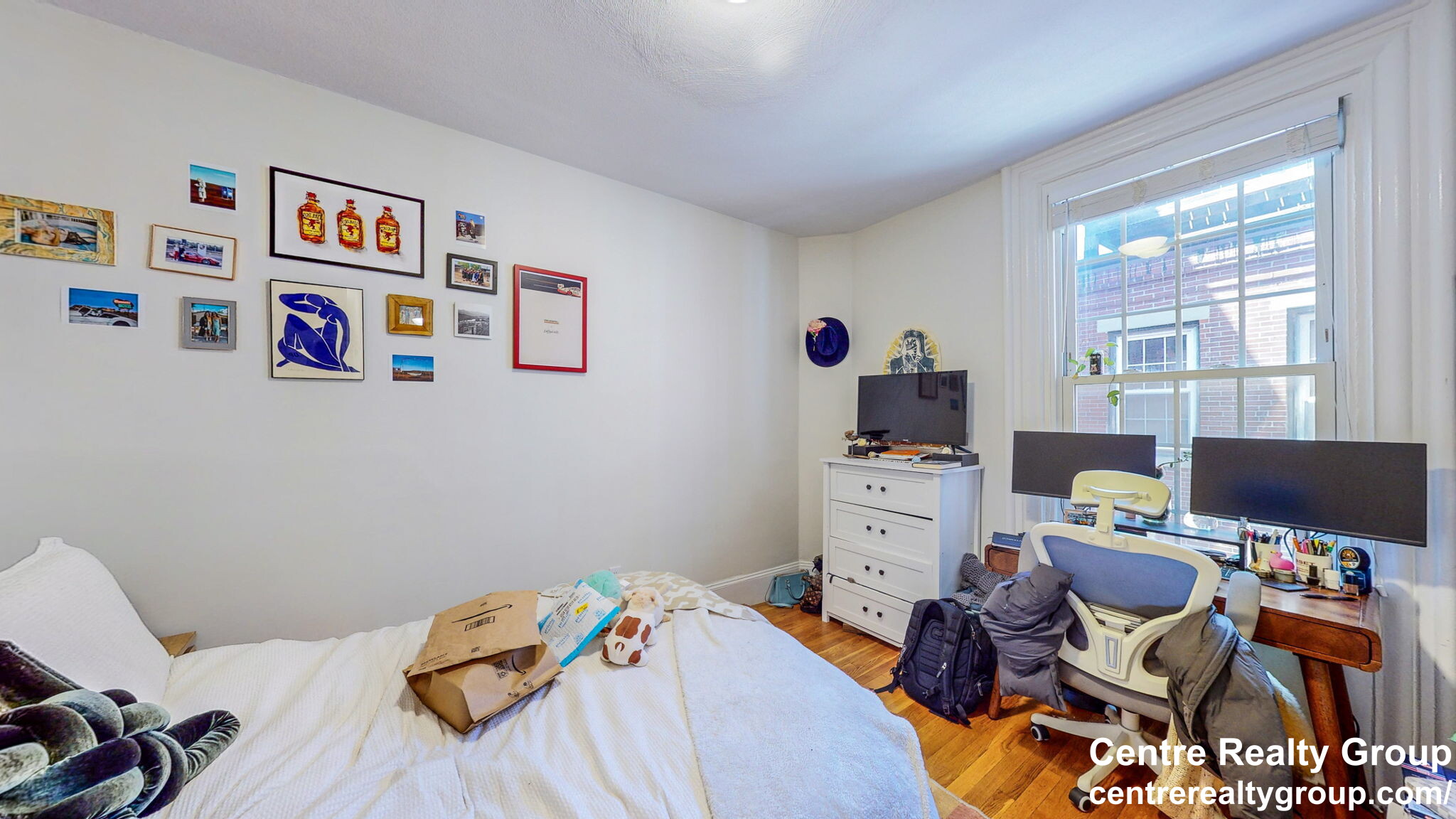 62 West Cedar St, Beacon Hill