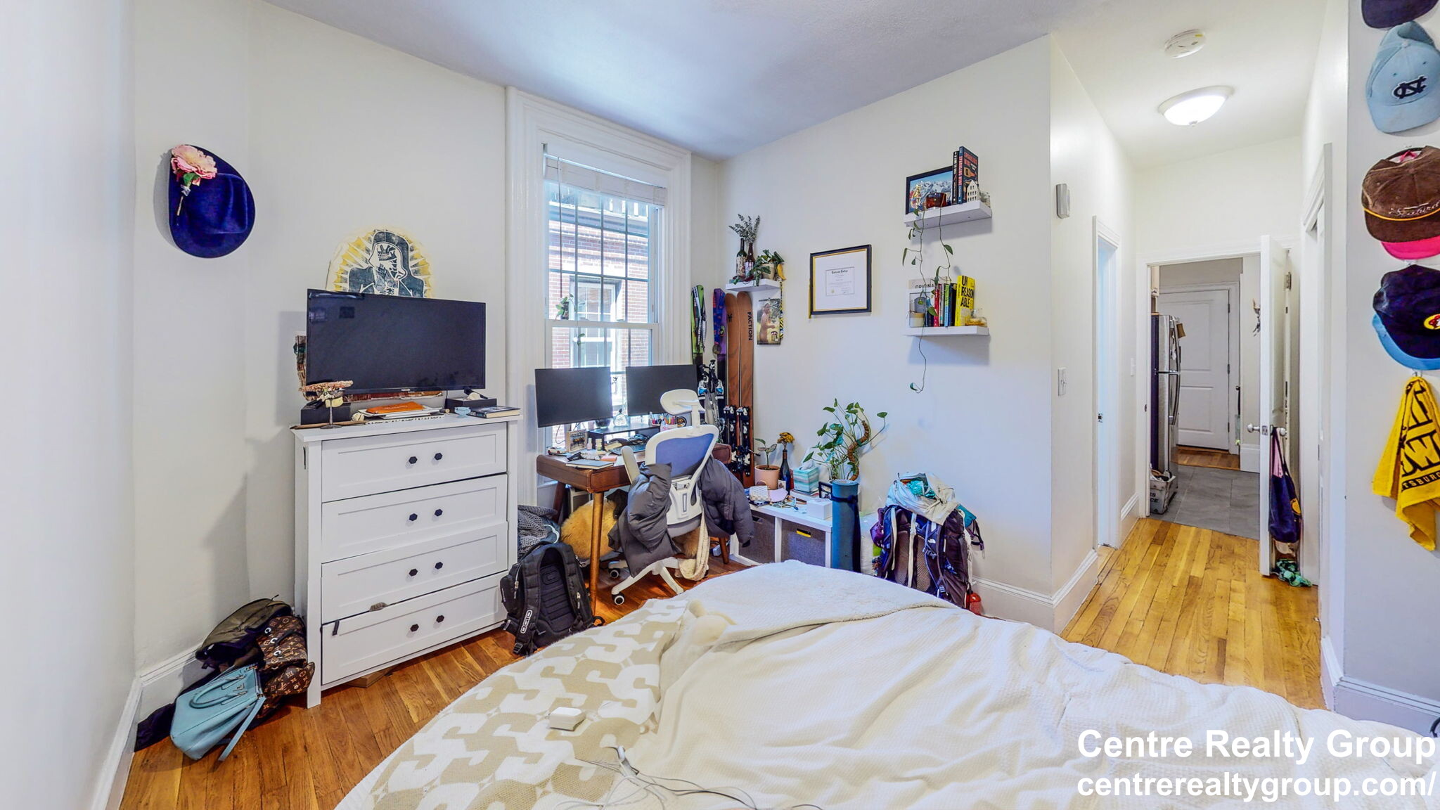 62 West Cedar St, Beacon Hill