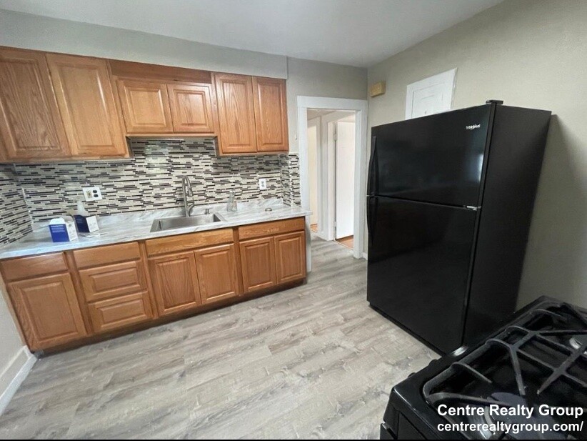 409 Baker St, West Roxbury