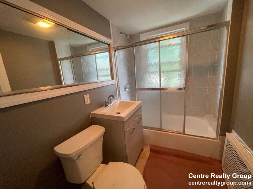 409 Baker St, West Roxbury