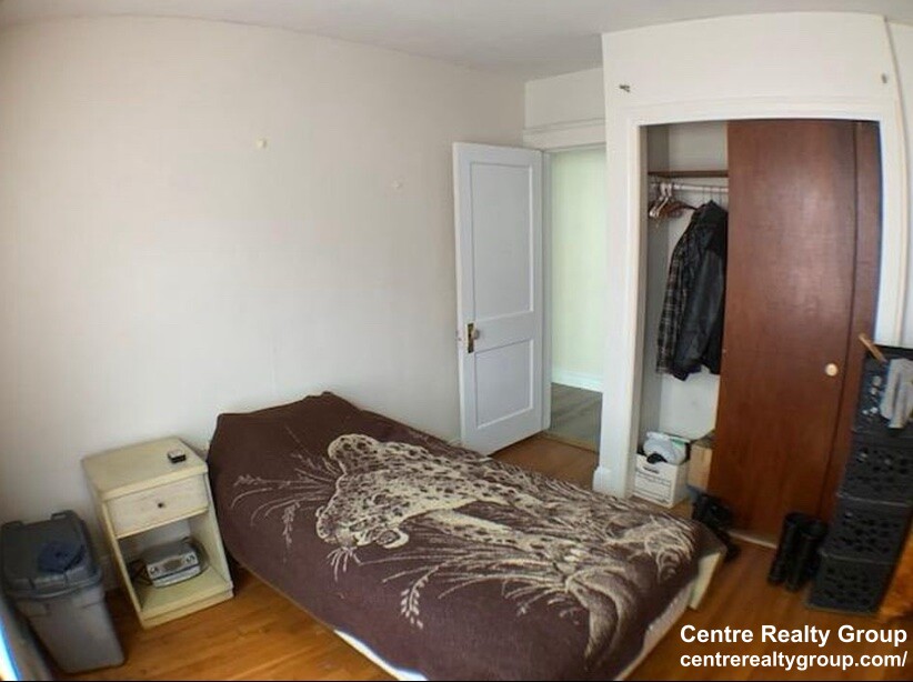 409 Baker St, West Roxbury