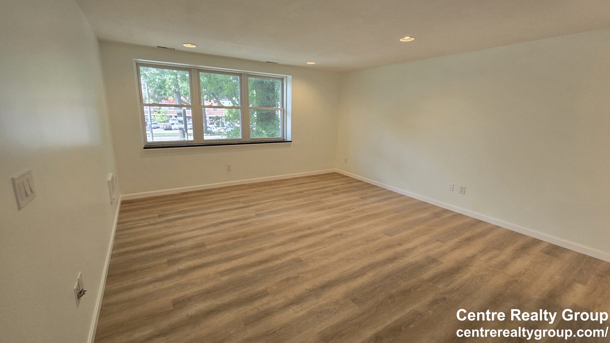 530 Vfw Pkwy, West Roxbury